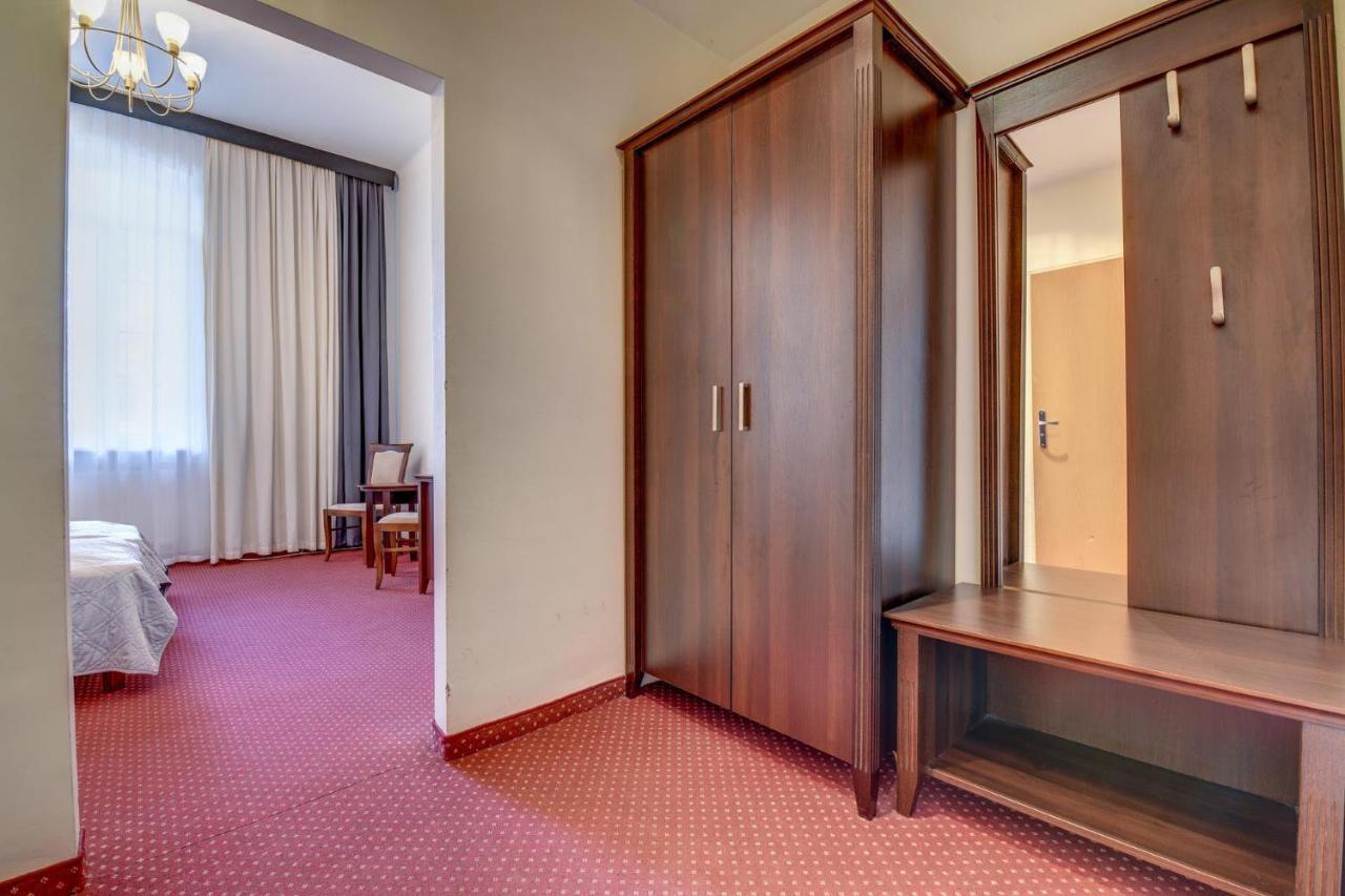 Savoy Bed & Breakfast Спала Екстериор снимка