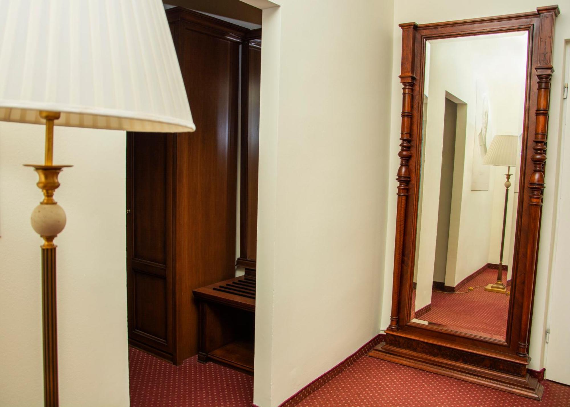 Savoy Bed & Breakfast Спала Екстериор снимка